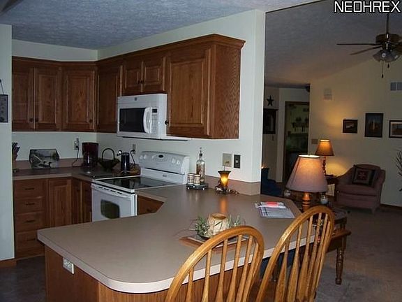 4th image of 1482 Ashton Way