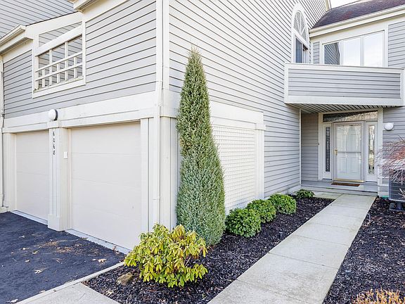 2nd image of 6068 Glenbarr Pl