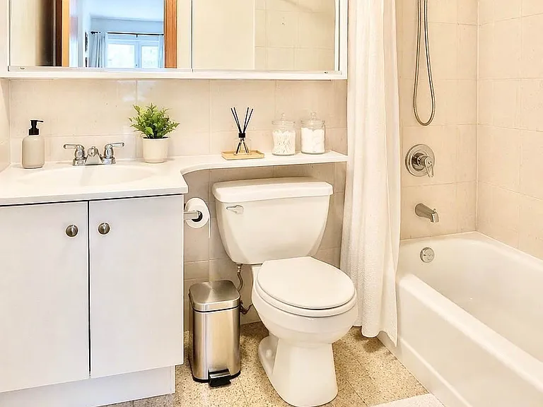 313 W 105th St #3B — Photo 9