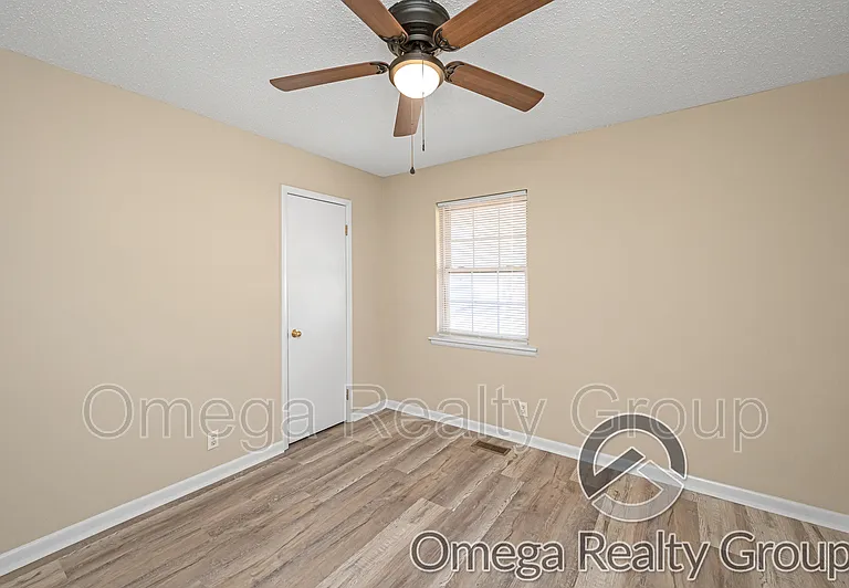 116 Eddie Cir — Photo 17