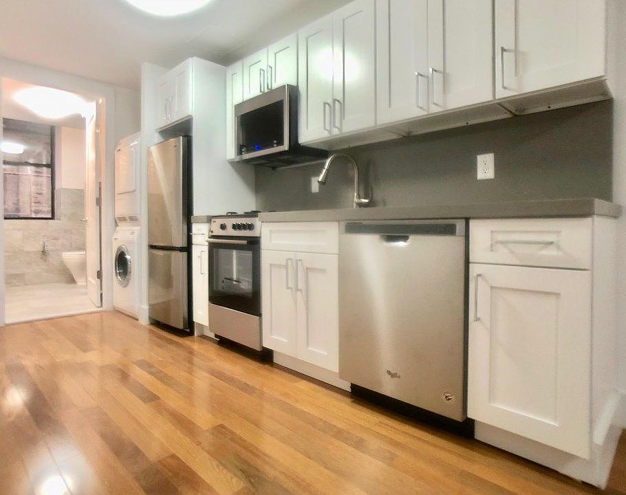 1st image of 3604 Broadway Frnt 1