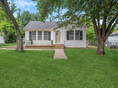 1421 E Thomas St, Sherman, TX, 75090