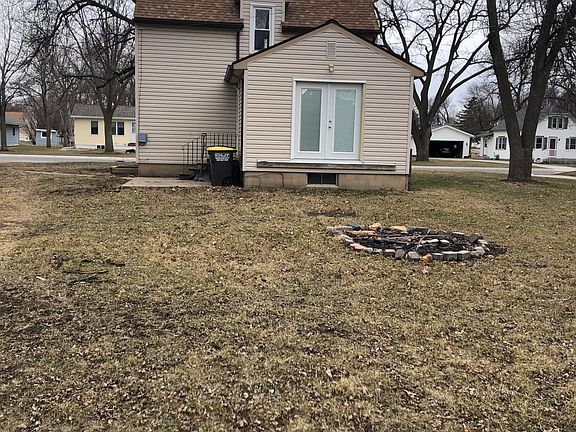 2nd image of 632 S Anna Ave