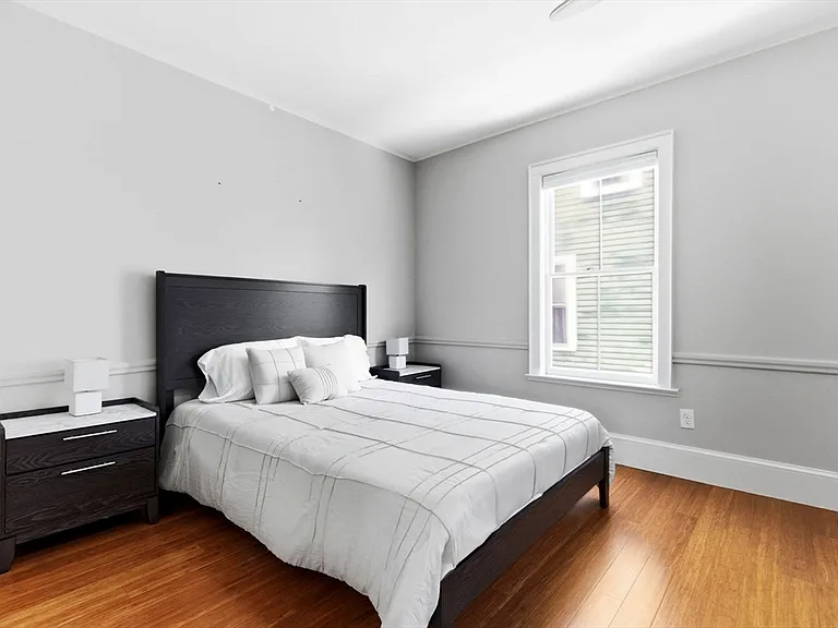 30 Boardman St #B — Photo 9