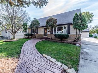 217 E Wilson Ave, Lombard, IL 60148