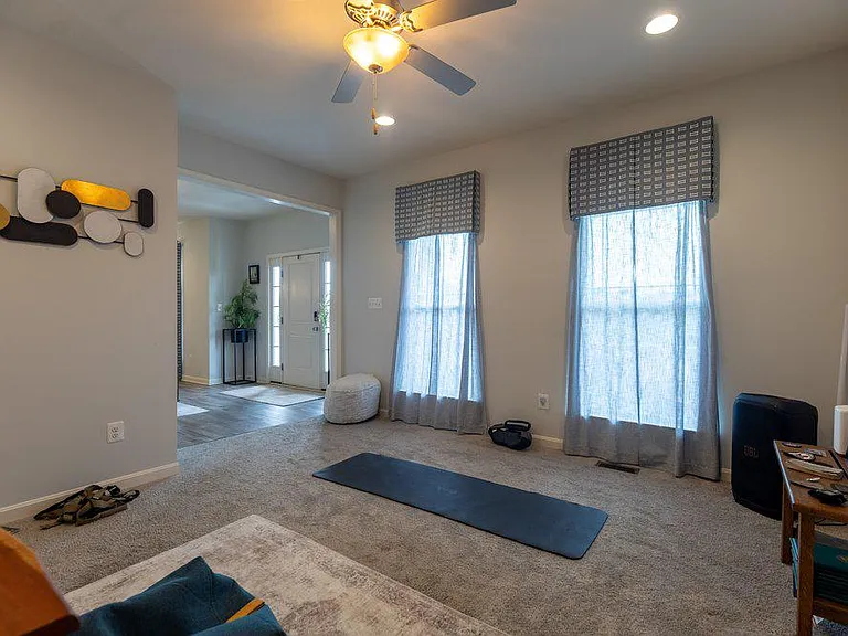 174 Paradise View Dr — Photo 6