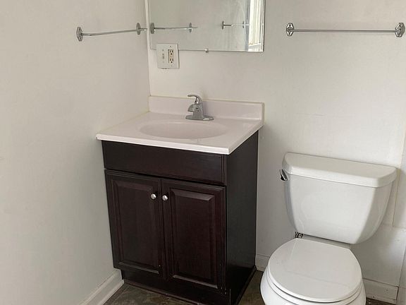 Updated bath vanity, floor, paint and tub shower