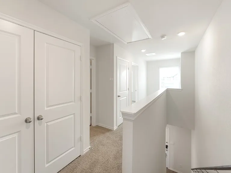 318 Tall Cedar Way — Photo 11
