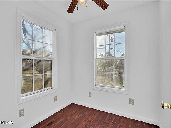 4th image of 153 Wheehaw Rd