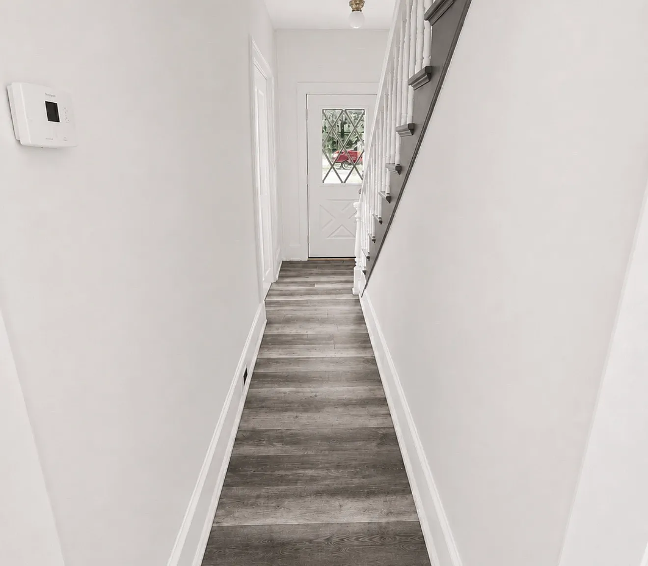 3 bed, 2054 sqft, $3,000 — Photo 1