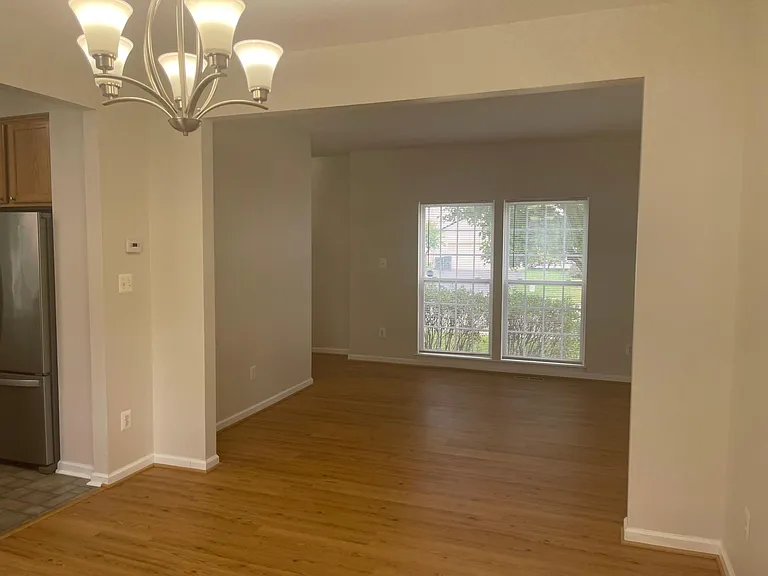 10 Jade Dr — Photo 13