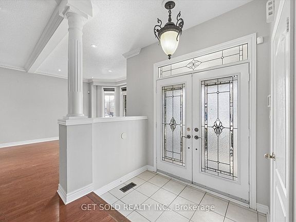 3rd image of 25 Mountain Gorge Rd