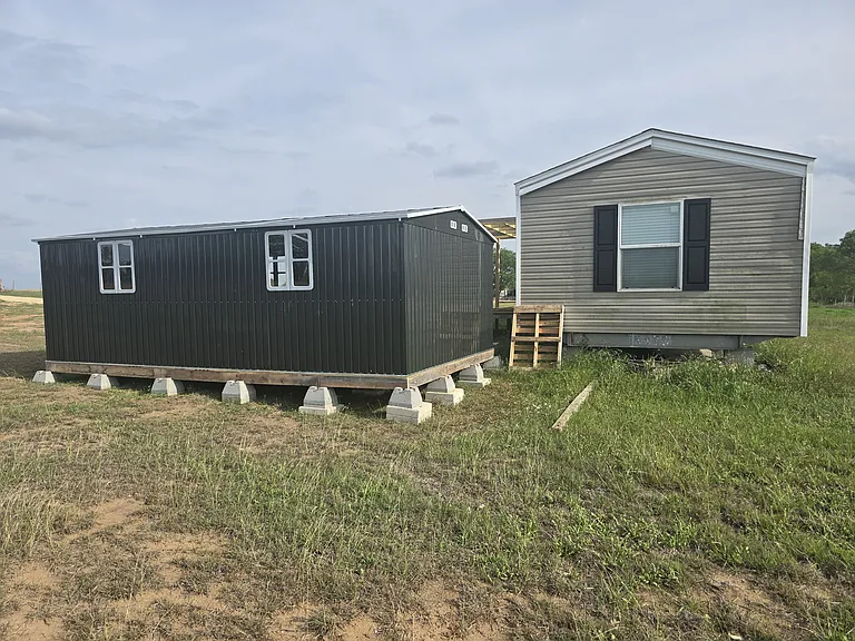 1656 FM 713 — Photo 3