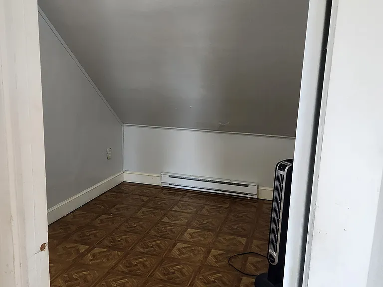 11 Morey St — Photo 10
