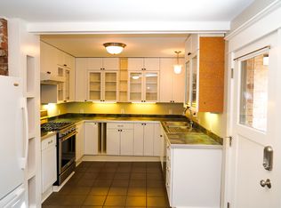 1519 5th Ave N APT 1, Seattle, WA 98109