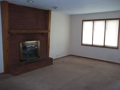 2nd image of 1303 N Snowmass Ln