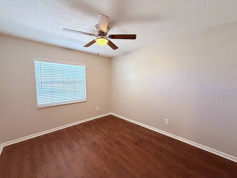 2847 Gale Pl — Photo 9