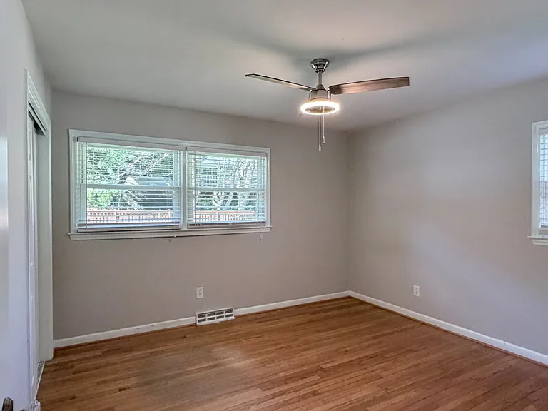 18 Carjen Ave — Photo 60
