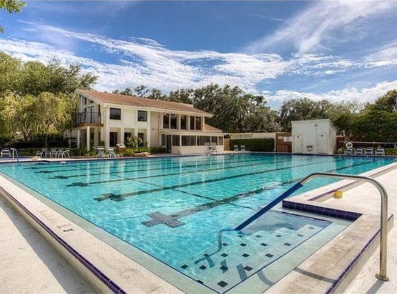 4th image of 14744 Pine Glen Cir