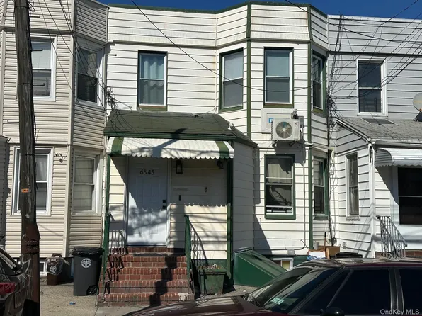 65-45 Admiral Avenue, Middle Village, NY 11379