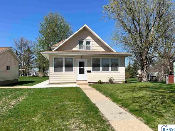 101 8th Ave N, Saint James, MN 56081