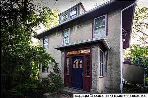 2nd image of 176 Arnold St