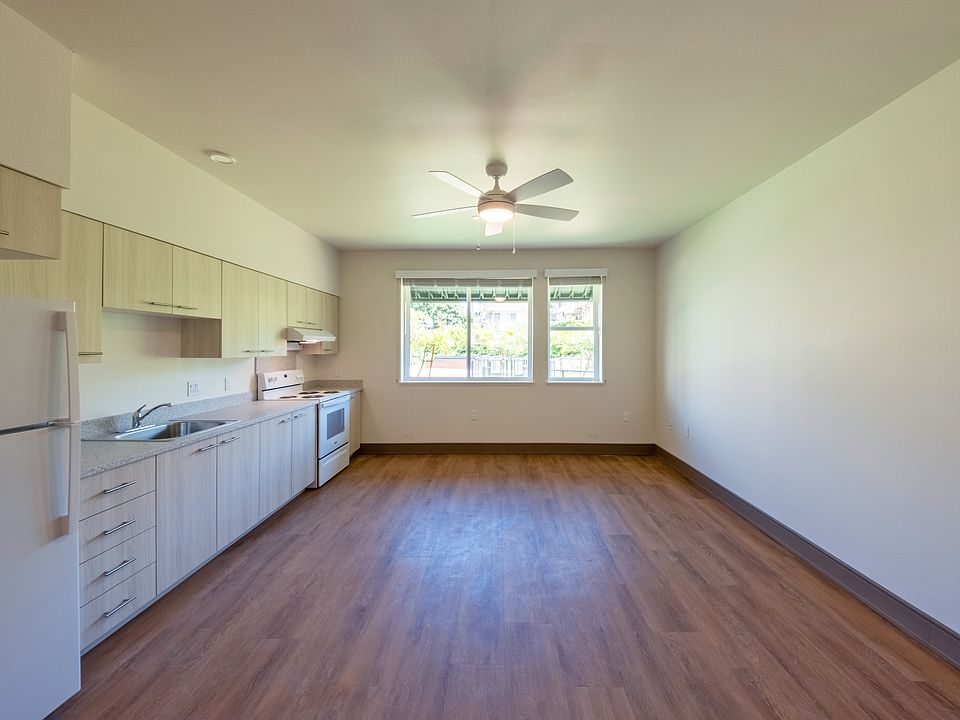 Spacious studio.