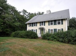 90 Whittemore St, Concord, MA 01742