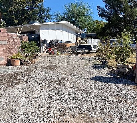 5th image of 2511 Abarth St