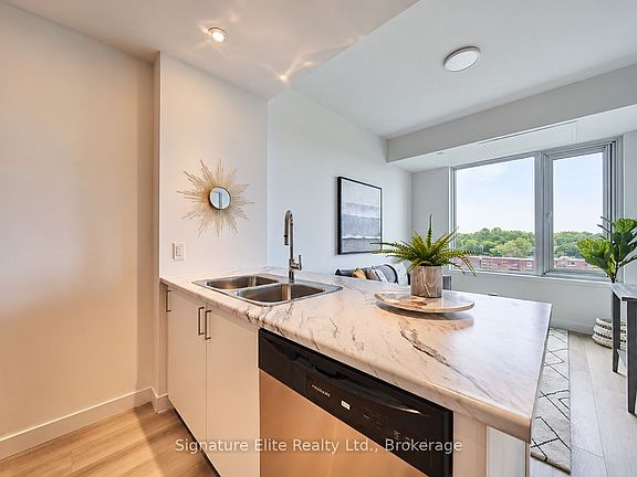 3rd image of 2382 Kingston Rd #603