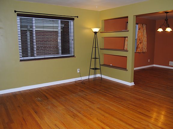 5th image of 3634 Twinview Dr