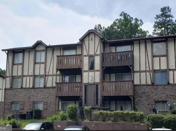 1505 Camelot Dr, Atlanta, GA 30349