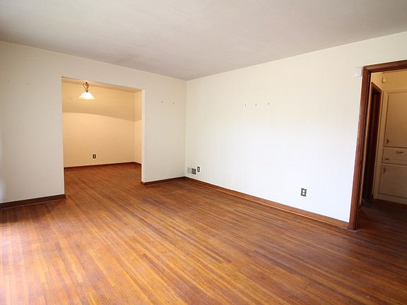 4th image of 4428 Old Cusseta Rd