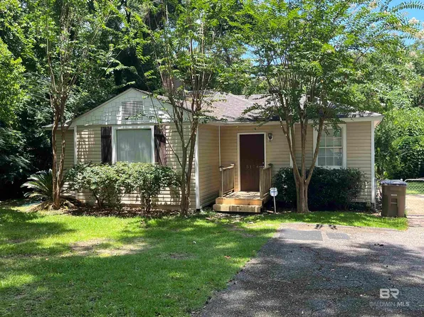 5174 Brentwood Ln, Mobile, AL 36608