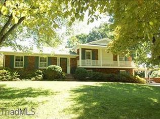 4240 Briarcliffe Rd, Winston Salem, NC 27106
