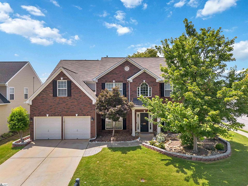 1st image of 200 Rivanna Ln