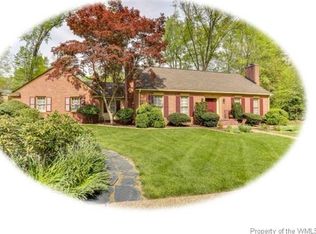 107 Holcomb Dr, Williamsburg, VA 23185