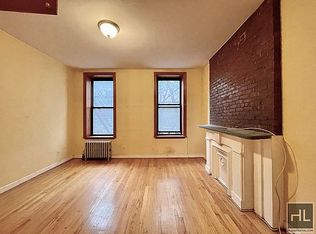306 E 11th St APT 2B, New York, NY 10003