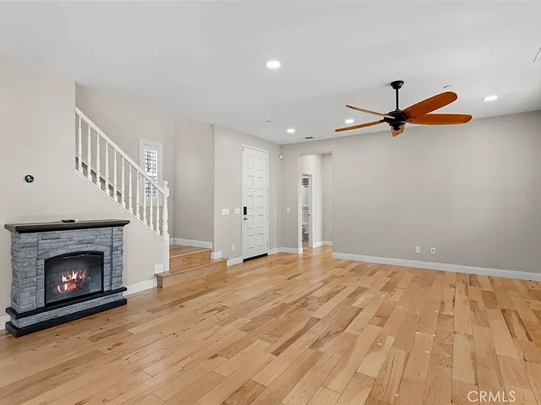 27425 Blackstone Rd — Photo 7