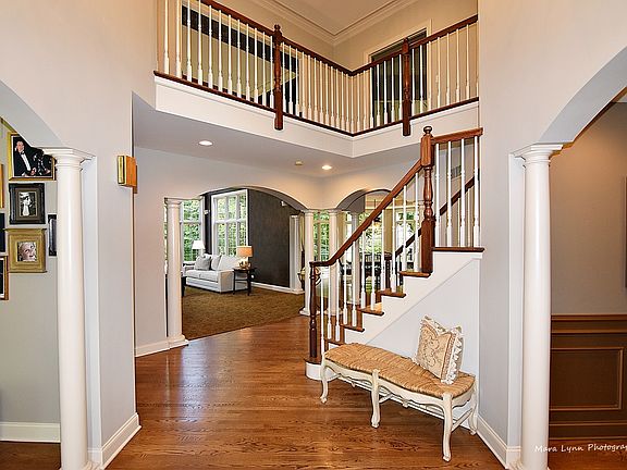 4th image of 3021 Majestic Oaks Ln