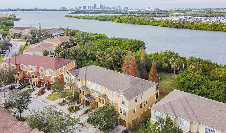 1st image of 537 Vincinda Crest Way