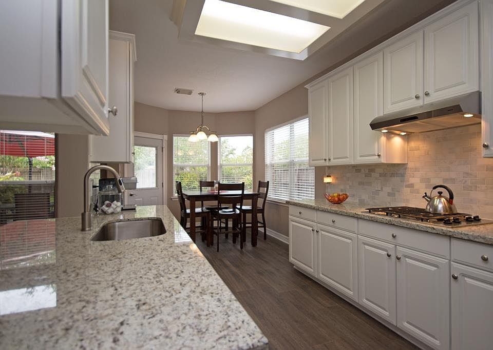 1st image of 3202 Fontaine Dr