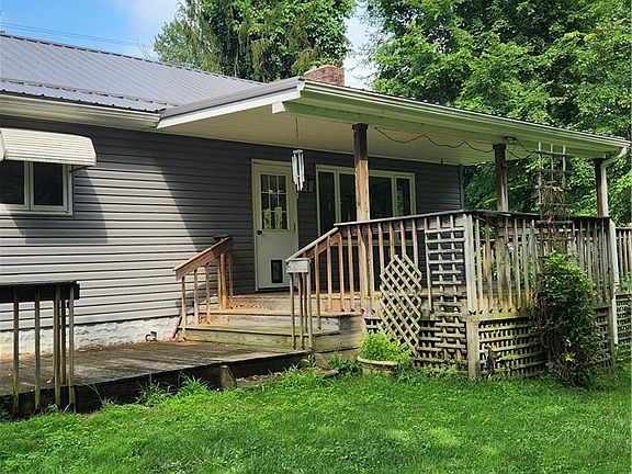 5th image of 4694 Sandy Lake Greenville Rd