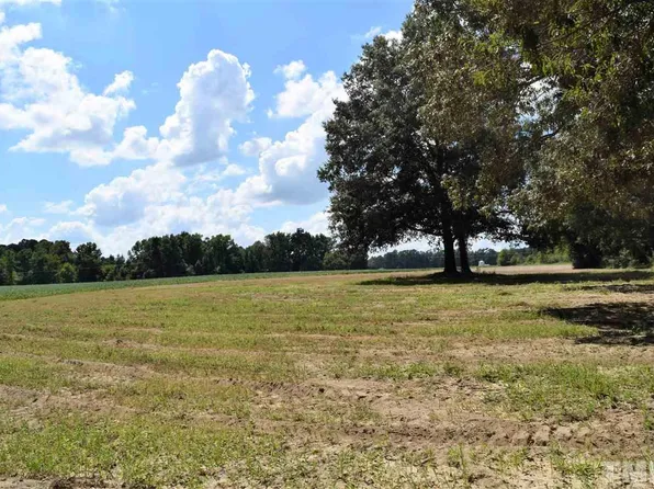 Swift Creek Rd, Smithfield, NC 27520