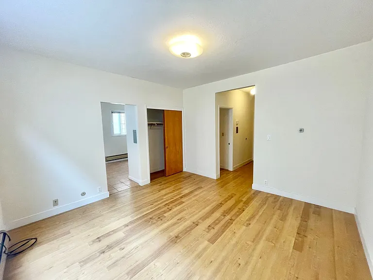 1324 Jackson St #24 — Photo 5
