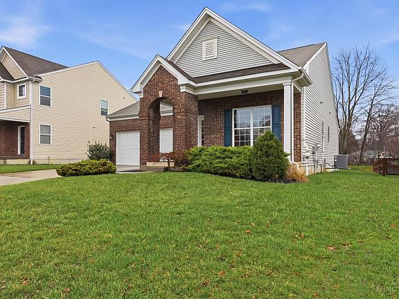 4th image of 966 London Ct