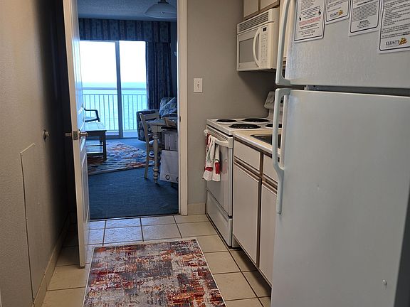 3rd image of 2801 S Ocean Blvd. S #1938
