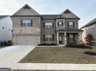 714 Henson Farm Dr, Loganville, GA 30052