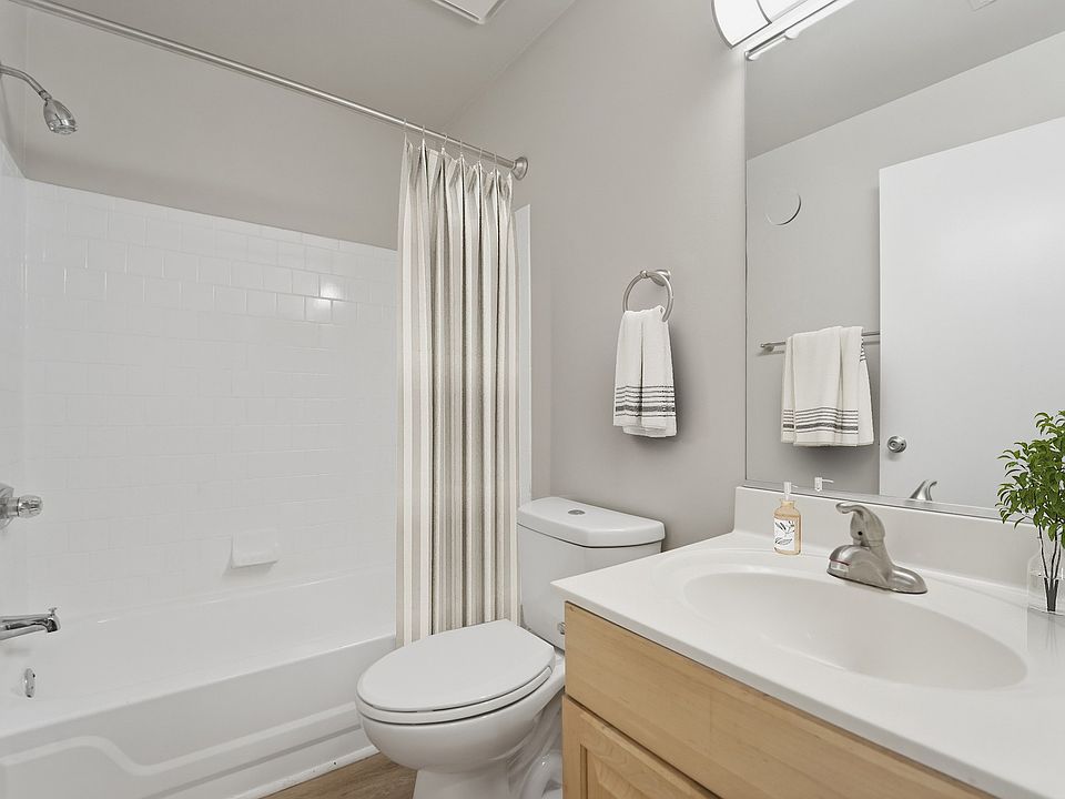 Welcome to Eagle Rock Apartments at Belcamp, where modern design meets daily comfort. This stylish bathroom offers convenience with sleek fixtures and ample space. Elevate your living experience todayschedule a tour now!