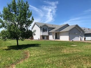 23426 Ivywood St NW, Saint Francis, MN 55070